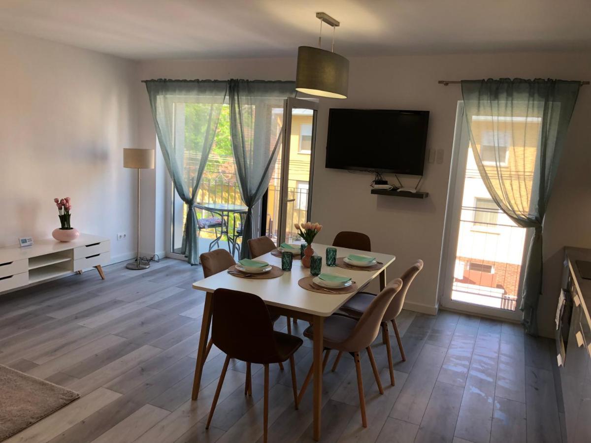 Szeged Gyöngye Delux Apartman Kültér fotó